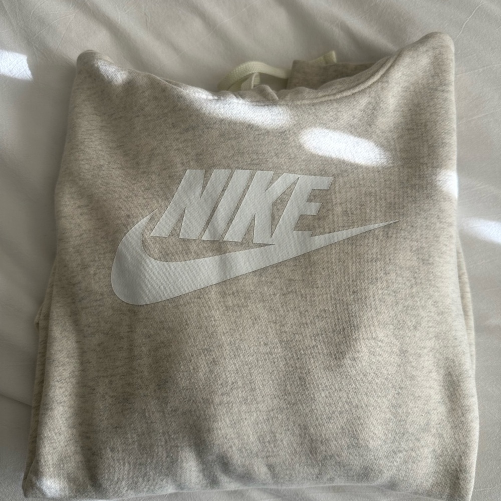 Nike oatmeal  Sweater
